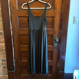 Wilfred Market Dress size small, in deep forest green